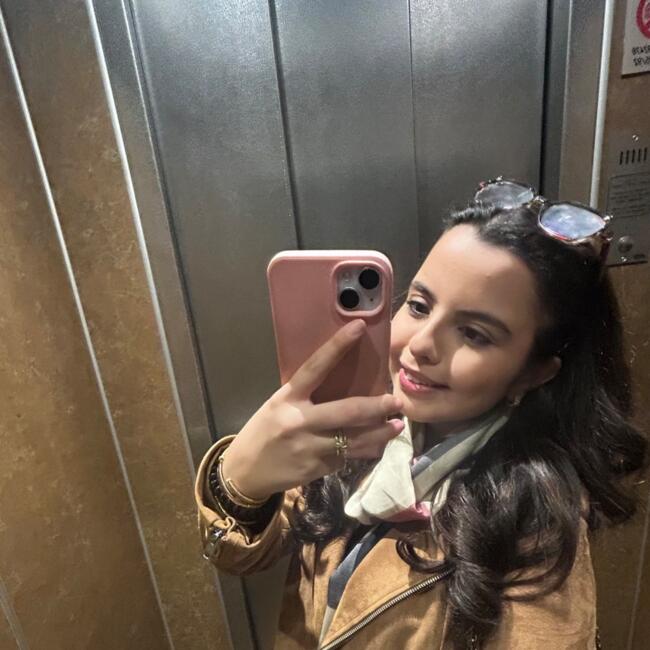 Babysitter in Lyon: Leila