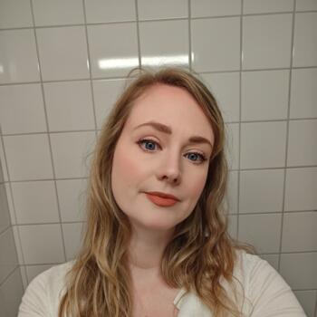 Babysitting job in Falköping: babysitting job Christina