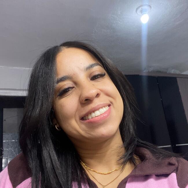 Babysitter em Lisboa: Camila