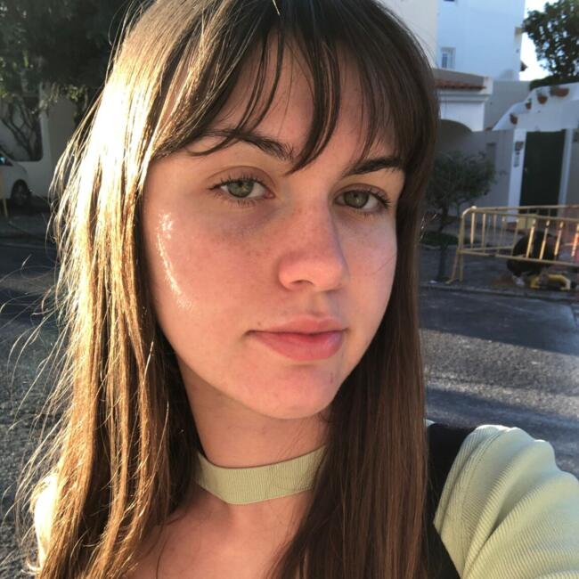 Babysitter in Albufeira: Gabriela