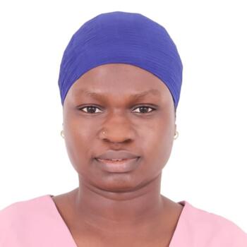 Babysitter in Dubai: Omobolanle