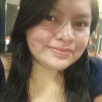 Babysitter in San Salvador: Yessenia