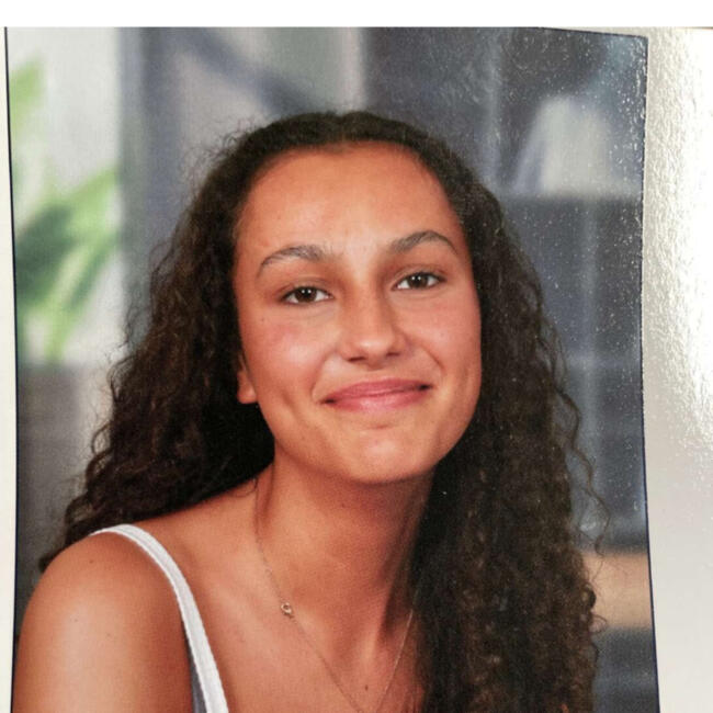 Babysitter in Nogent-sur-Marne: Anael