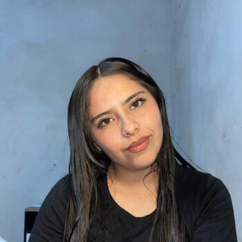 Babysitter in Salta: Loana