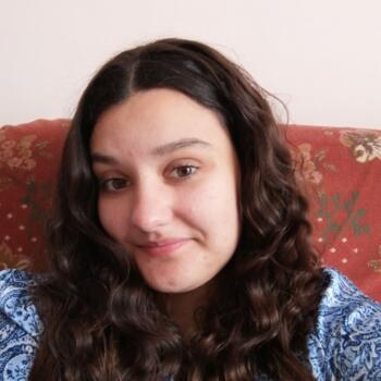 Babysitter in Saintry-sur-Seine: Emma