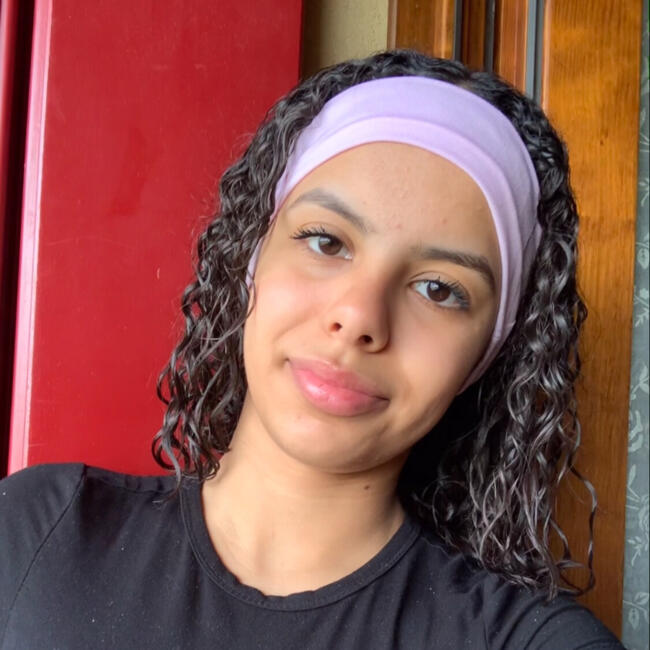 Babysitter in Pieve: Yousra