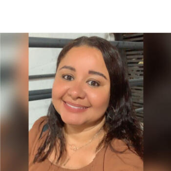 Babá Contagem: Patricia