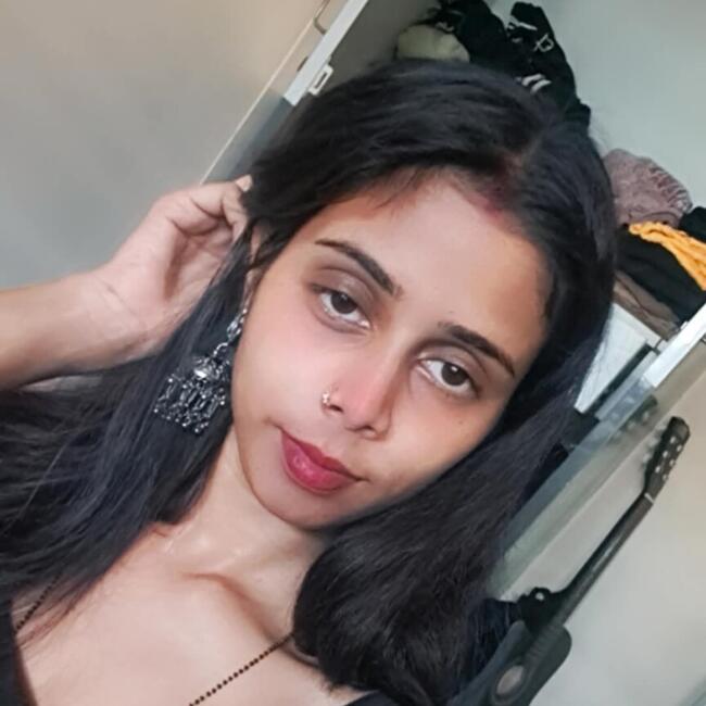 Babysitter in Bengaluru: Shreya Singh