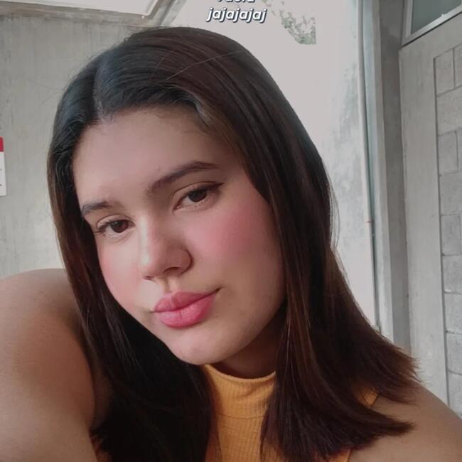 Niñera en Alajuela: Angie Mackenzie