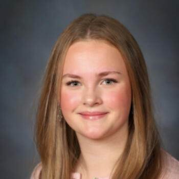 Barnvakt i Täby Kyrkby: Alice