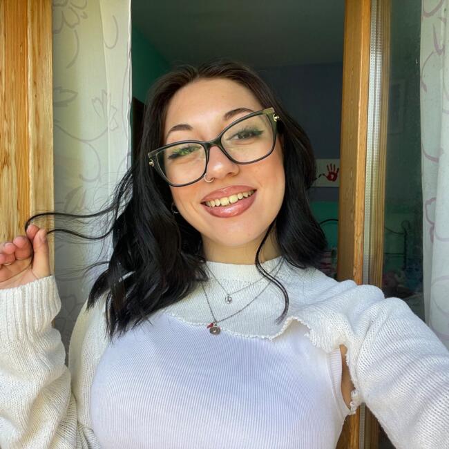 Babysitter a Sarnano: Mishelle