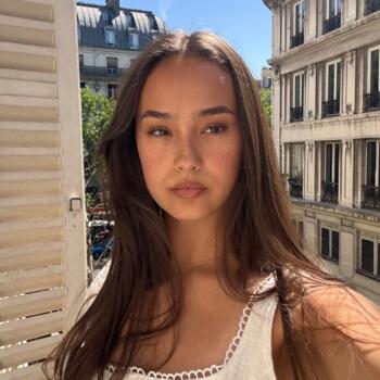 Babysitter in Neuenburg: Alice