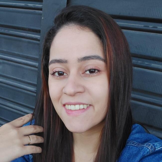 Babysitter in Águas Lindas de Goiás: Ketlen