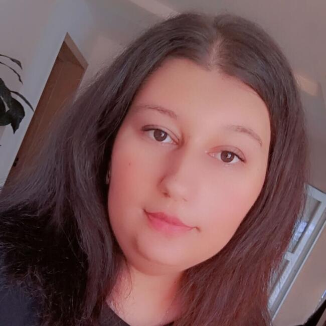 Babysitter in Cisnădie: Maria