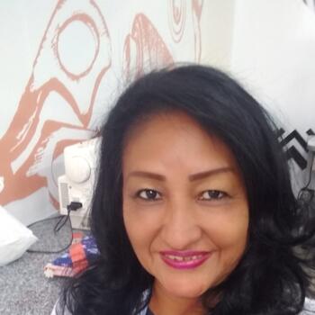 Babá em Manaus: Rosangela