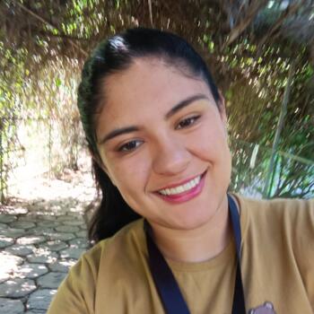 Babysitter in Votorantim: Lauriane