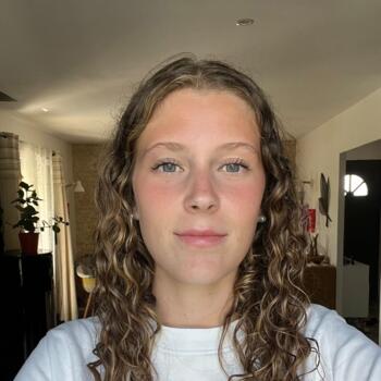 Babysitter in Castres-sur-l'Agout: Justine