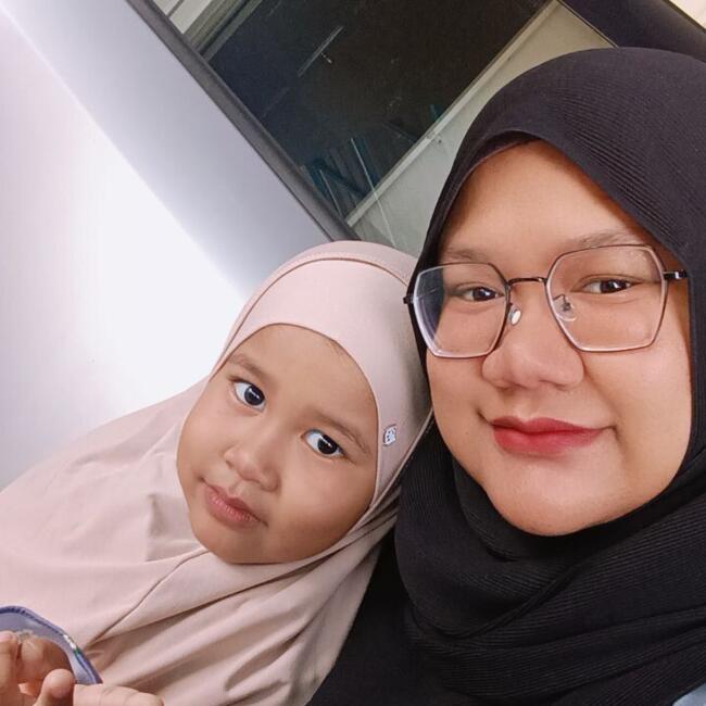 Kerja pengasuh di Tumpat: Nor FarhAna