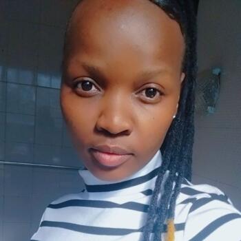 Babysitter in Vredefort: Nombulelo
