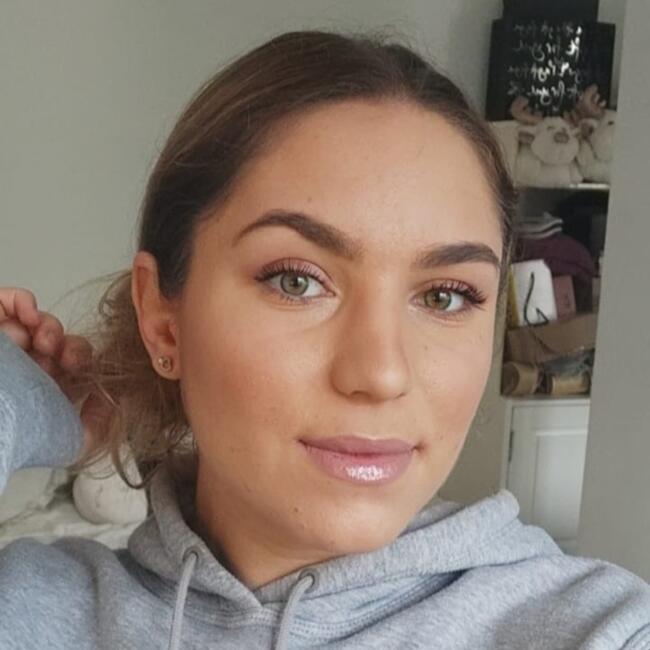 Babysitter in Lisses: Alexia