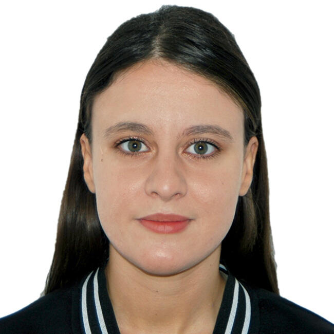 Babysitter in Montreuil: Katia