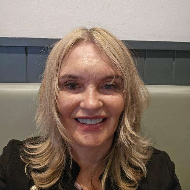 Babysitter in Glasgow: Caroline