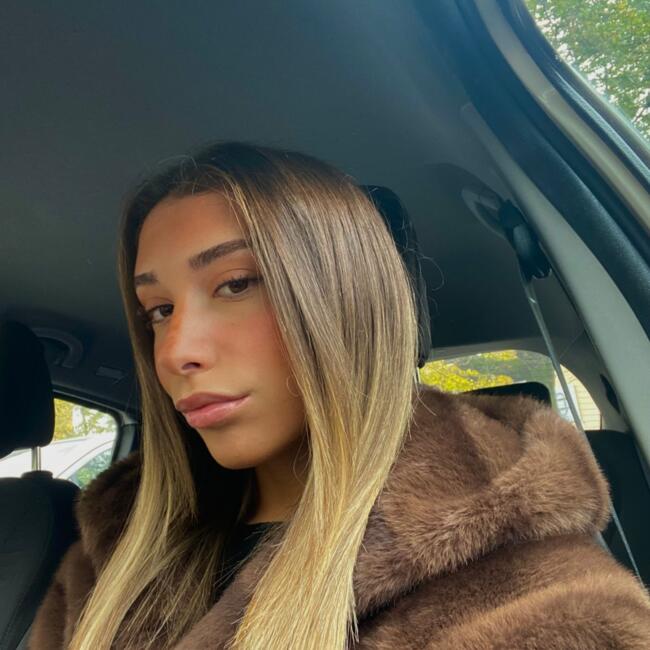 Babysitter in Pietrasanta: Sofia