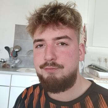 Babysitter in Pecquencourt: Joshua