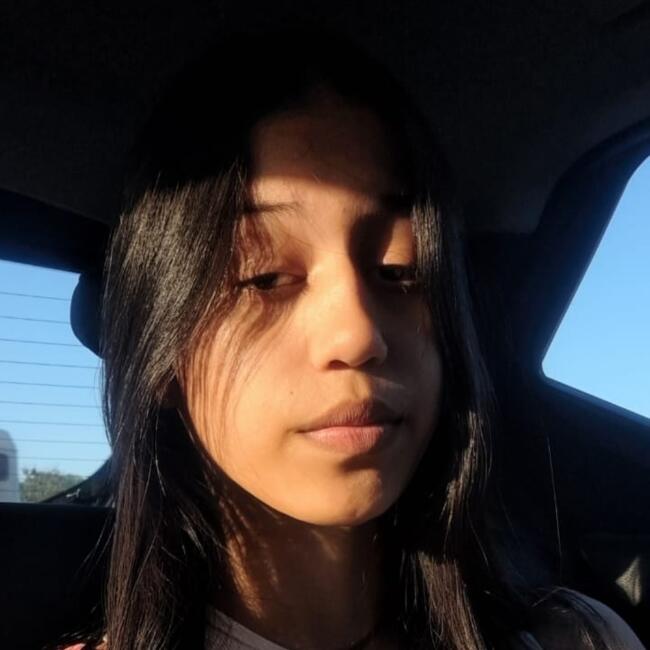Babysitter in Cuiabá: Anna Beatriz