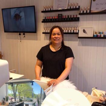 Babysitting job in Landskrona: babysitting job Thi Hat