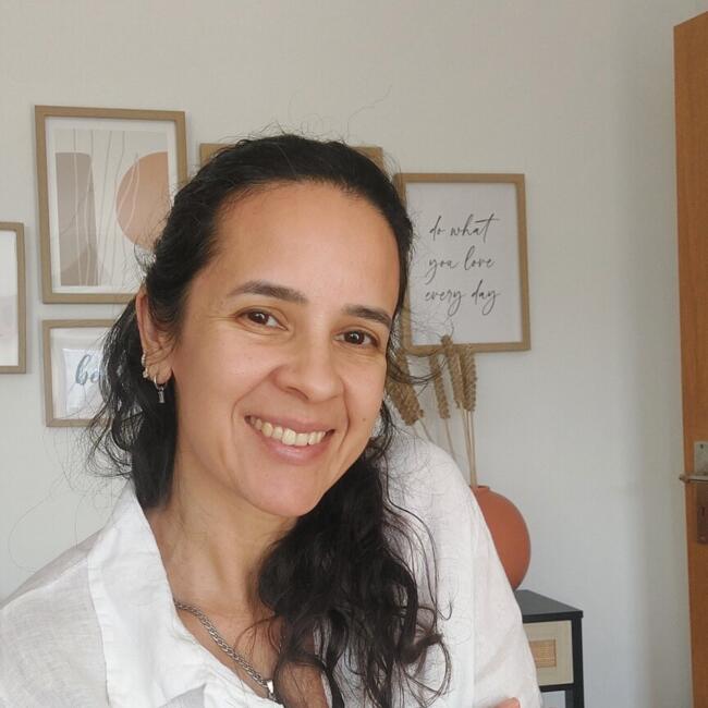 Babysitter in Matosinhos Municipality: Virginia