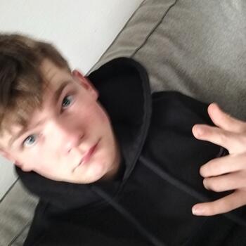 Babysitter in Lelystad: Owen