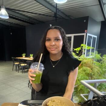 Babysitter in Cenon: Kelys