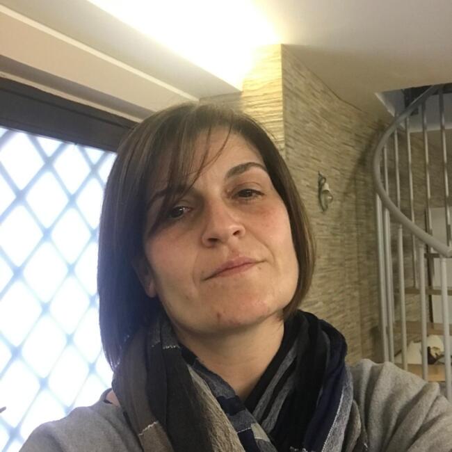 Babysitter a Mascalucia: Simona