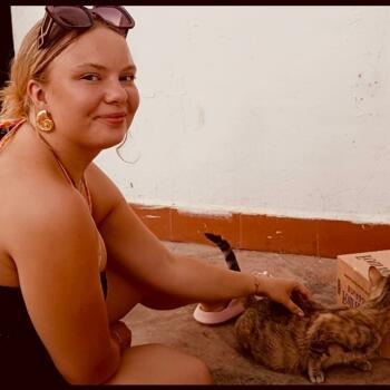 Babysitter in Rijkevorsel: Nina