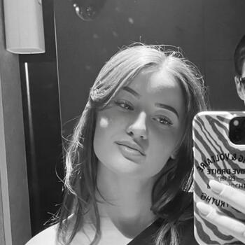 Babysitter in Sallanches: Iness