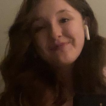 Babysitter in Belfast: Annmarie