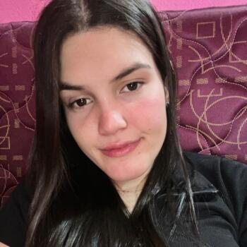 Babysitter in Bilbao: Jenny Analia