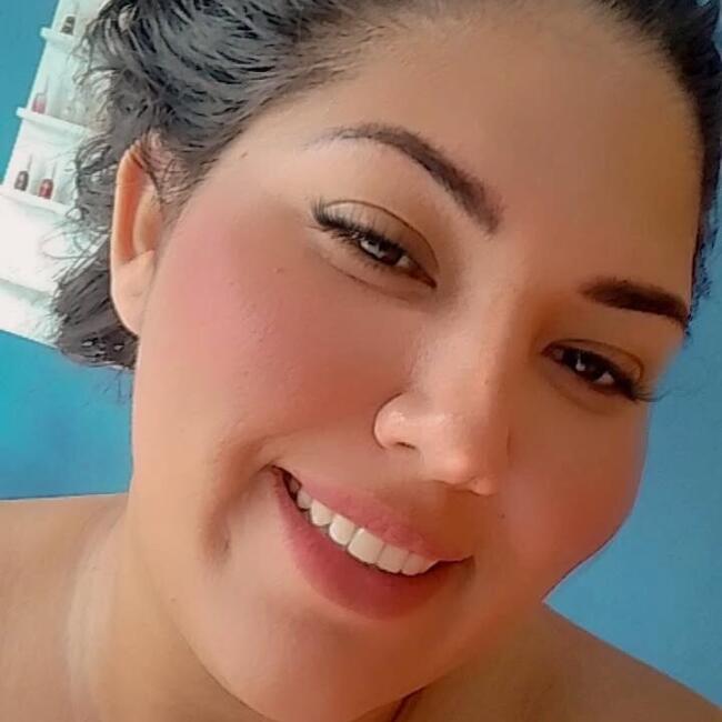 Babysitter in Fortaleza: Larissa