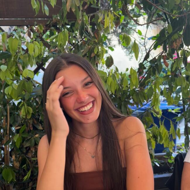 Babysitter a Limbiate: Elena