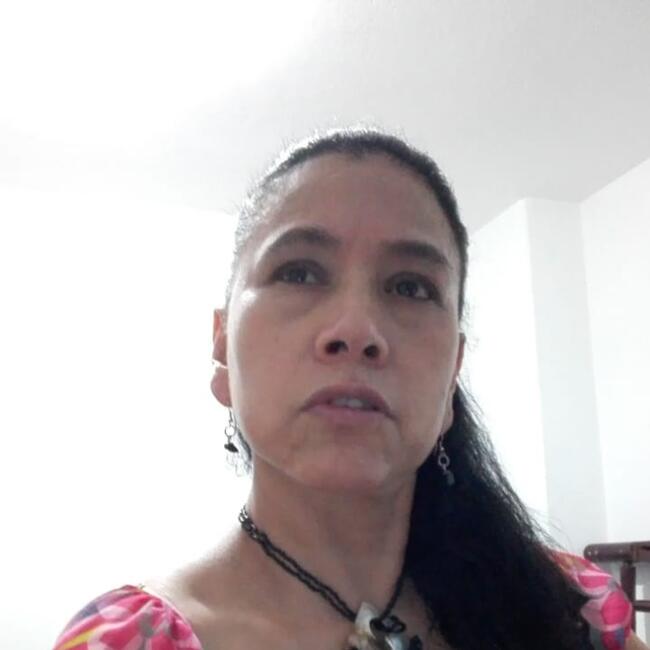 Babysitter in Medellín: Lucia Marin