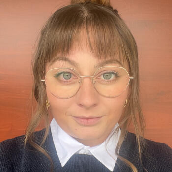 Babysitter in Douvaine: Cynthia