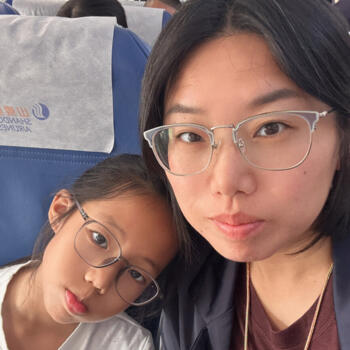Babysitting job in Singapore Island: Amy xu
