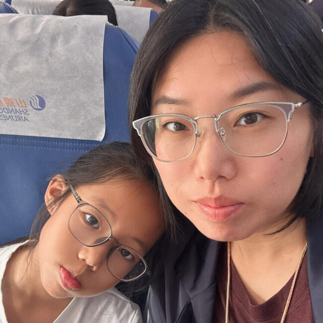 Babysitting job in Singapore Island: Amy xu