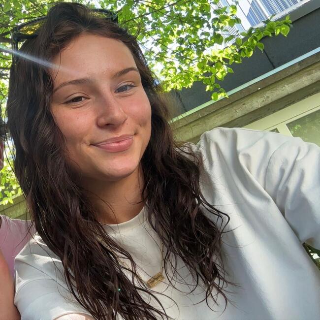 Babysitter in Vigneux-de-Bretagne: Léa