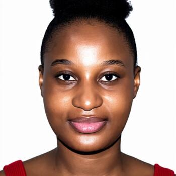 Baby-sitter à Abidjan: NAOMY