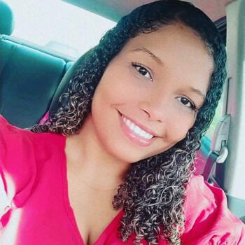 Babysitter em Oeiras: Hemilly
