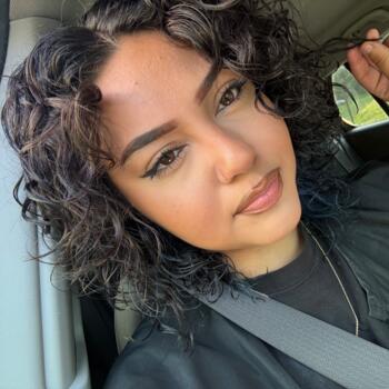 Babysitter in Hartford: Raelani