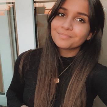 Babysitter in Ottignies-Louvain-la-Neuve: Riham