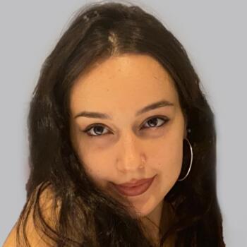 Babysitter in Athens: Νίκη